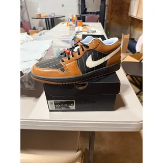 Photo of Size 11 - Air Jordan SE Low Black Light British Tan