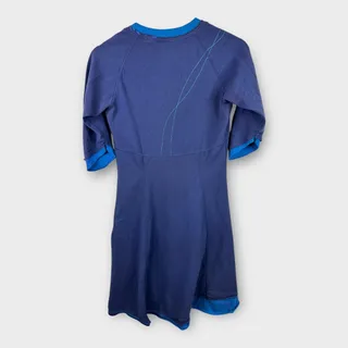 Photo of Mountain Hardwear Women size Small 3/4 Sleeve Hiking Dress Blue Outdoor Gorpcore