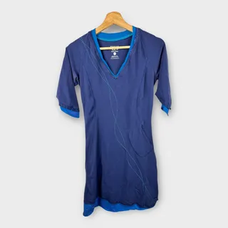 Photo of Mountain Hardwear Women size Small 3/4 Sleeve Hiking Dress Blue Outdoor Gorpcore