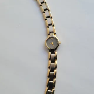 Photo of Vintage Citizen Womens Watch Gold Case Gray Dial Gold Plated Bracelet Quartz