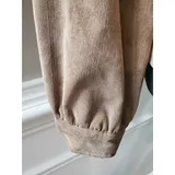 Listing Photo Thumb #4
