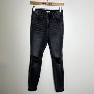Photo of Good American Good Legs High Rise Jeans