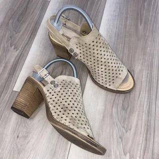 Photo of Barbara Barbieri tan perforated tan open toe heels size 8.5