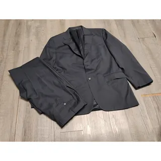 Photo of Canali 2 Pc Wool Suit 44R 13290/37 Navy Sz IT 56 7 R Made In Italy Pants Sz 38