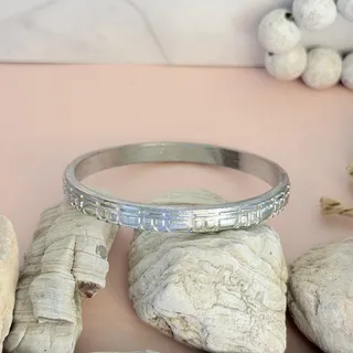 Photo of Vintage 1980s Dana Buchman Silver-Tone Geometric Textured Bangle Bracelet