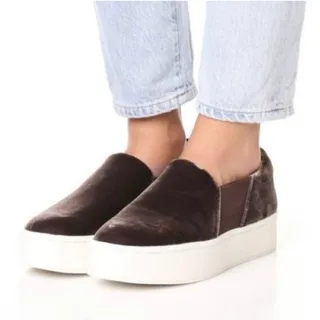 Photo of VINCE Women's Size 10 Warren Velvet Platform Slip On Sneaker Shoes Chocolate Brown