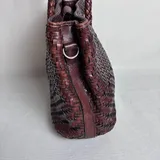 Listing Photo Thumb #5