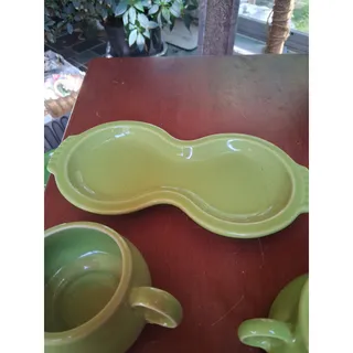 Photo of Fiesta Cream & Covered Sugar W/ Serving Tray ? Chartreuse (3166)