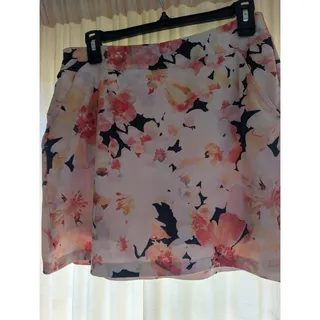 Photo of Lady Hagen Flounce Skort Floral White Tennis/Golf Women's size Medium