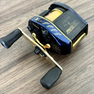 Photo of Vintage Daiwa Procaster Tournament Baitcaster Fishing Reel PT15ZX - Blue