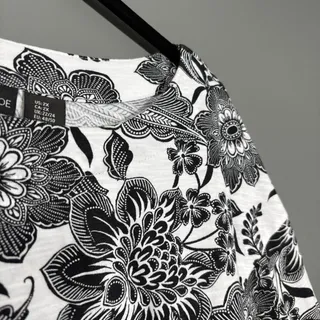Photo of Rachel Zoe Black & White Bold Floral Top 100% Cotton - 2X - Women's Plus Size