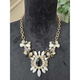 Photo of Statement Necklace