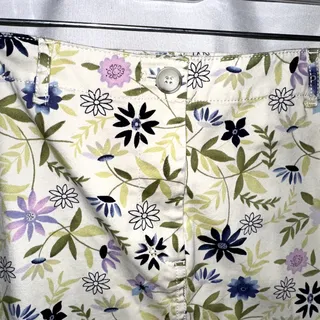 Photo of J Jill Skirt Women's Size 8 Ivory Floral Cotton Stretch Live in Chino Pencil