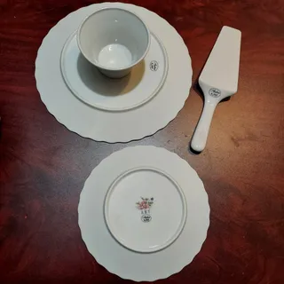 Photo of Andrea by Sadek Porcelain Cake / Pie Pedestal Plate, Server, & 10 Dessert Plates