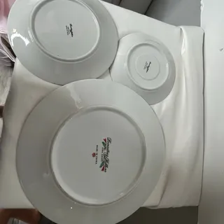 Photo of Poinsettia & Ribbons Christmas Fine China 16 Pc Dinner Salad Plates Gold Trim