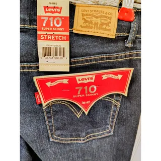 Photo of Levi's 710 Women's Super Skinny Jeans 16R Dark Wash Stretch $98