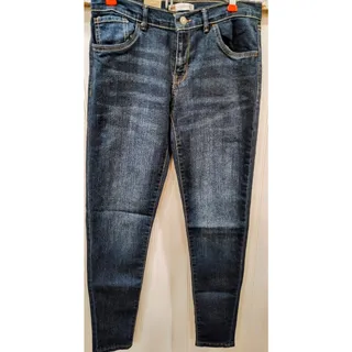Photo of Levi's 710 Women's Super Skinny Jeans 16R Dark Wash Stretch $98