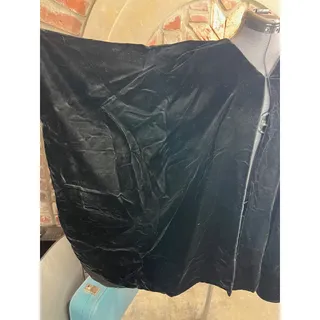 Photo of Cape velvet black wrap 