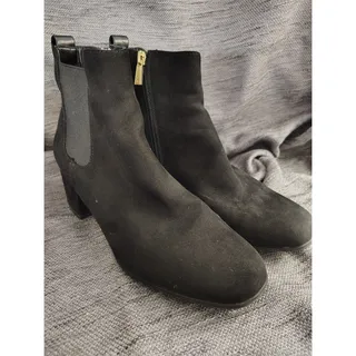 Photo of Kenneth Cole Reaction Black Leather Anklet Boots Women's Size 8