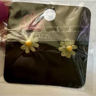 Photo of Paparazzi Floral Earrings Bundle #10