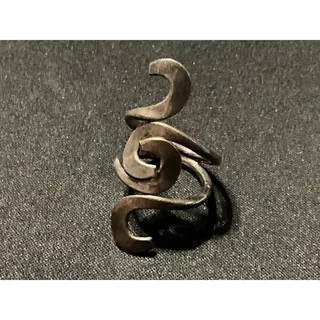 Photo of 925 Artizan Made Swirl Knuckle Ring Size 8 W/ Patina
