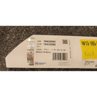 Photo of GM Genuine Parts 19432579 19432580 Wiper Blade Pair 24" & 17" Equinox Terrain