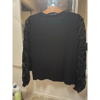 Photo of INC Women’s Black Sheer Lace Long Sleeve Knit Top Regular Fit stretch Sz S