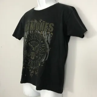 Photo of Ramones Punk Band Graphic T-Shirt Mens XS Black Streetwear Rock & Roll Garage