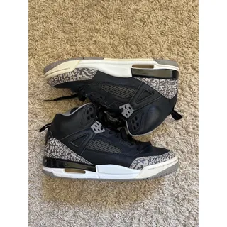 Photo of Air Jordan Spizike Black Cement Size 4.5 Youth