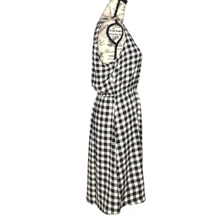Photo of 41Hawthorn (M) Trisha Split Neck Dress - Stitch Fix Gingham Check Sleeveless