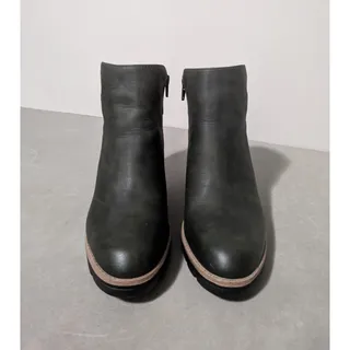 Photo of Naturalizer Maren Water-Repellent Heeled Ankle Booties Olive Green 8W Wide