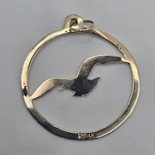 Photo of Vintage 14K Yellow Gold Seagull Bird Round Pendant Charm 2.3g
