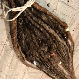 Photo of 20 SE Single Ended Knotty Dreads Dreadlocks Hair Extensions Beads Brown Blended