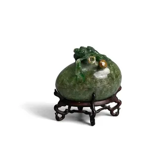 Photo of Qing Dynasty Fine Chinese Jadeite Container with Pixiu on Lid 