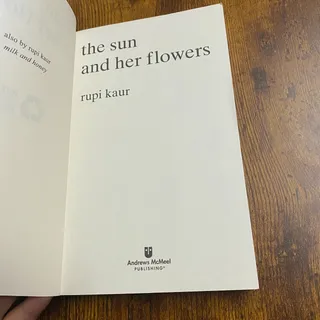 Photo of Sun and Her Flowers by Rupi Kaur (2017, Trade Paperback)