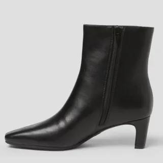 Photo of A New Day Size 5.5 Black Tigris Boots w/ Memory Foam
