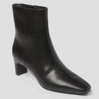 Photo of A New Day Size 5.5 Black Tigris Boots w/ Memory Foam
