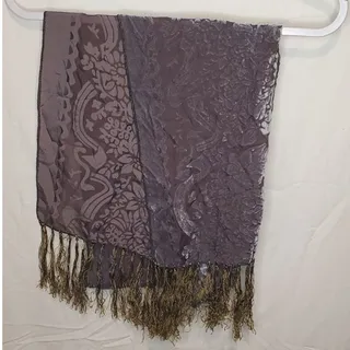 Photo of 3M Thinsulate Grey Thermal Insulated Winter Scarf