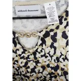 Listing Photo Thumb #3