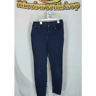 Photo of No Boundaries Straight Leg Stretch Jeans Dark Blue Wash Size 11