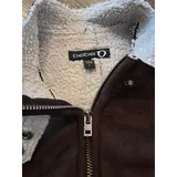 Listing Photo Thumb #5