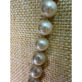 Photo of Vintage 1960s Marvella Hand Knotted Faux Pearl Choker Necklace 15 Inch Cream Gold