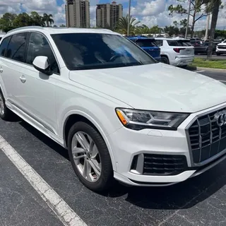 Photo of 2021 Audi Q7 Premium Plus