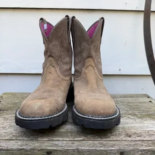 Photo of Ariat Fatbaby 7B Brown Bomber Pull On Crepe Sole Cowgirl Boots 10000822