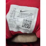 Listing Photo Thumb #4