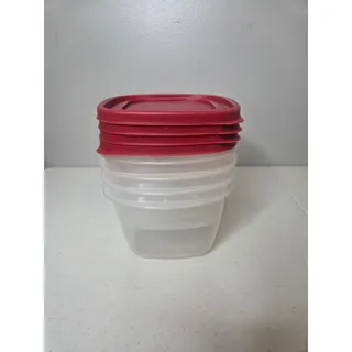 Photo of Lot Of 4 Rubbermaid Red Easy Find Lid 4 Sizes Food Storage Container 473ml.