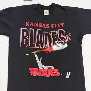 Photo of Vintage 90's Kansas City Blades Hockey T-Shirt - L