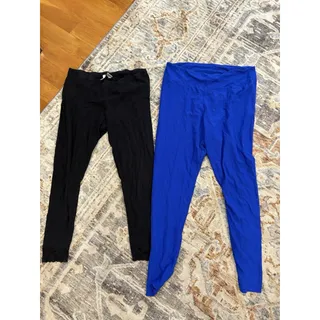 Photo of Lot of Women’s Size Large Leggings, Sweat Pants, and 1 dress (assorted brands)