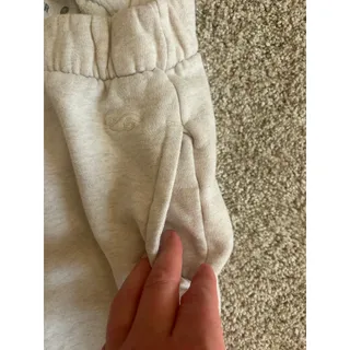 Photo of Hollister womens medium sweatpants joggers