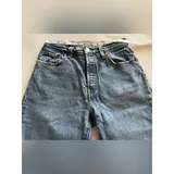 Listing Photo Thumb #3